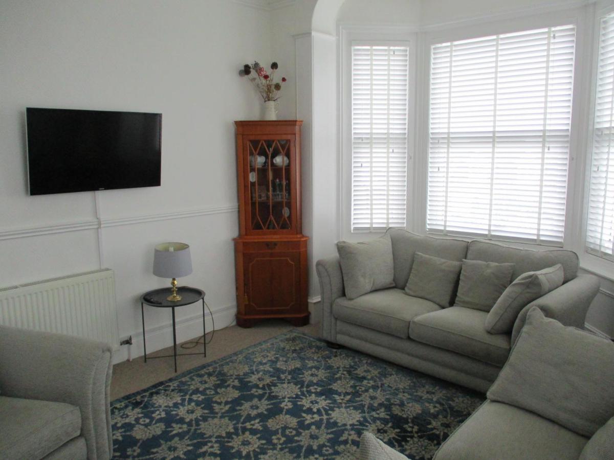 Lovely Spacious 3 Bedded First Floor Apartment Ryde  Exterior foto