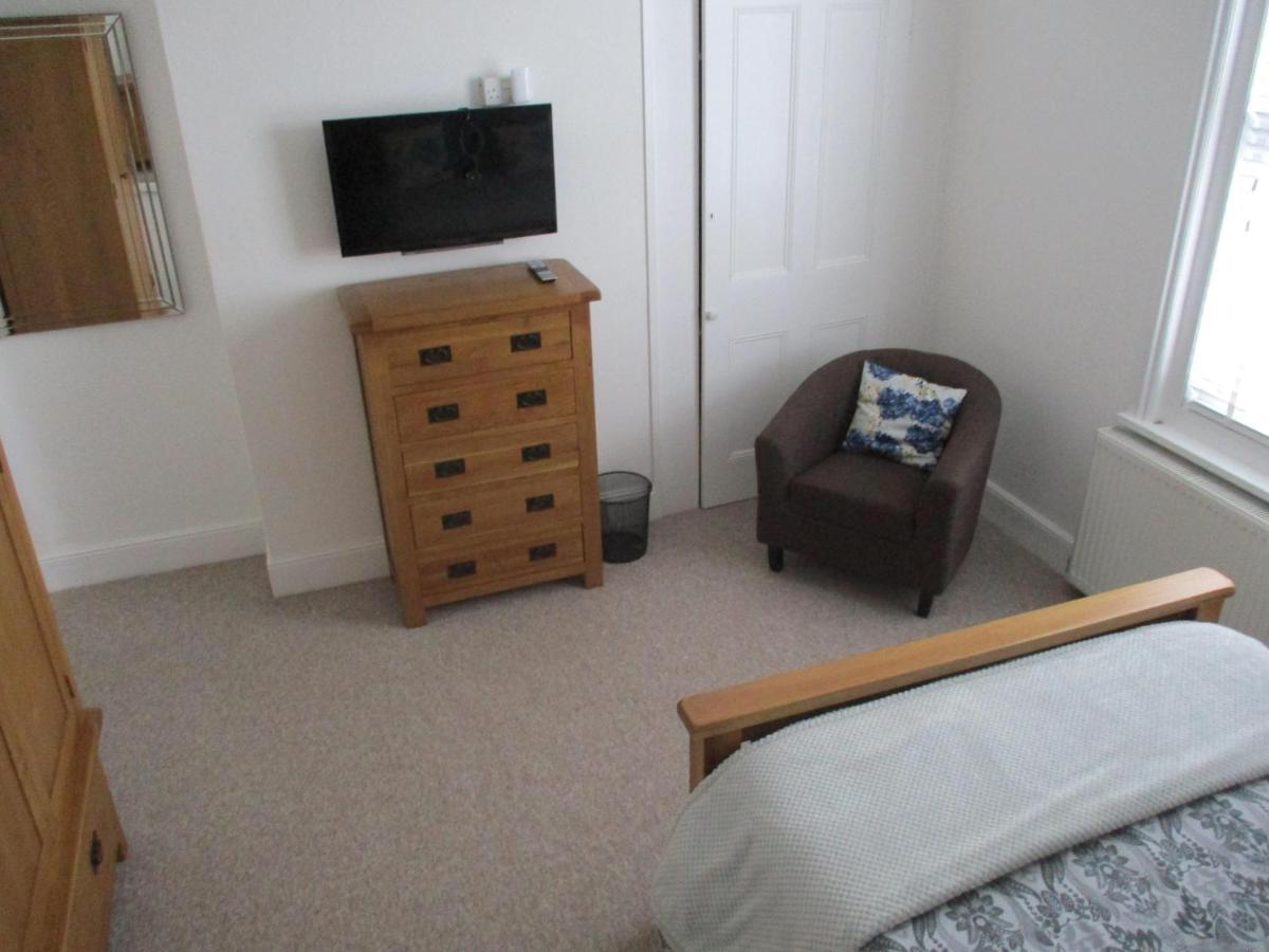 Lovely Spacious 3 Bedded First Floor Apartment Ryde  Exterior foto