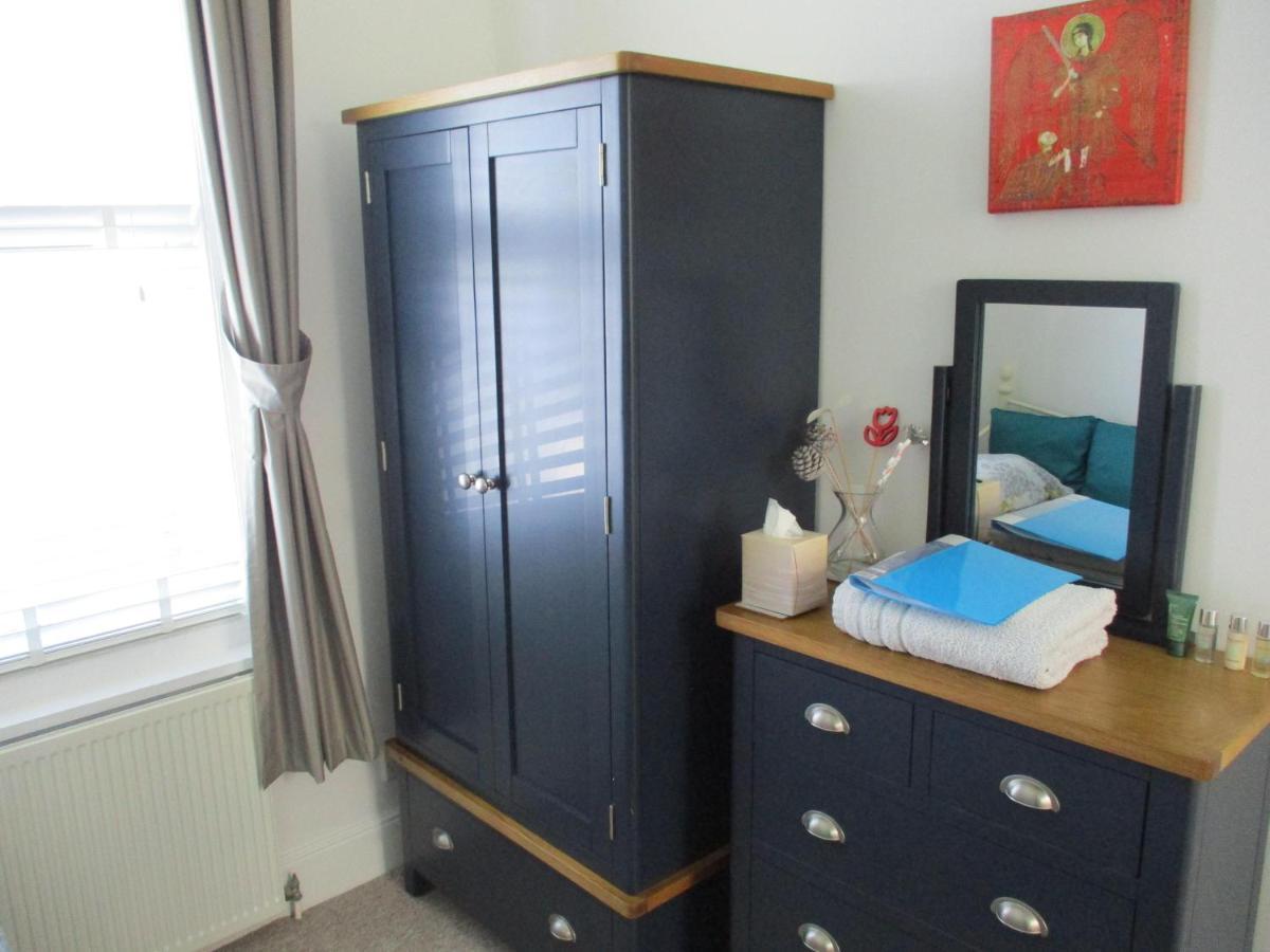 Lovely Spacious 3 Bedded First Floor Apartment Ryde  Exterior foto